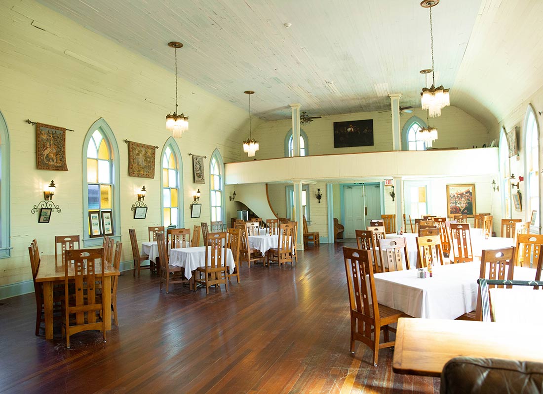 Woodland Plantation Dining Hall